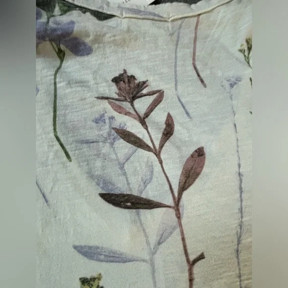 Anthropologie t.la Floral 3/4 sleeve T-shirt (size xs) NWT - Picture 10 of 13